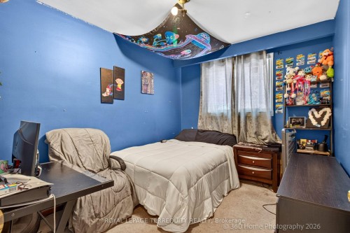 88 Central Parkway W, Mississauga, ON 