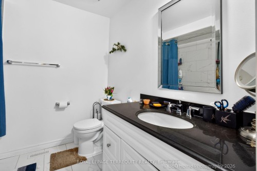 88 Central Parkway W, Mississauga, ON 