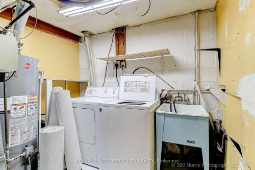 88 Central Parkway W, Mississauga, ON 