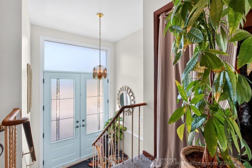 88 Central Parkway W, Mississauga, ON 