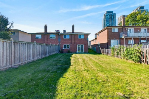 88 Central Parkway W, Mississauga, ON 