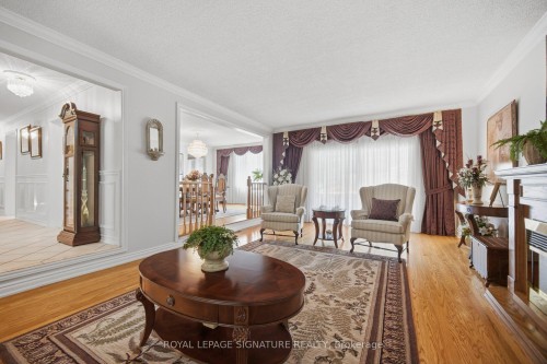 2130 Autumn Breeze Drive N, Mississauga, ON 
