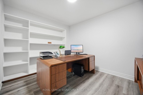 2130 Autumn Breeze Drive N, Mississauga, ON 
