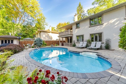 2130 Autumn Breeze Drive N, Mississauga, ON 