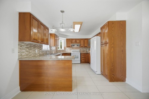 306 Cossack Court, Mississauga, ON 