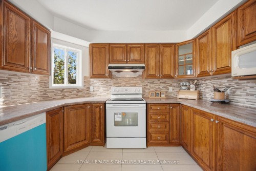 306 Cossack Court, Mississauga, ON 