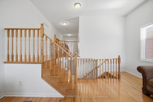 306 Cossack Court, Mississauga, ON 