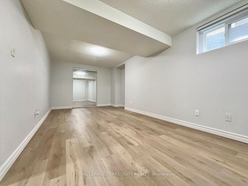 Lower Level-13 Milford Crescent , Brampton, ON L6S 3E3 4