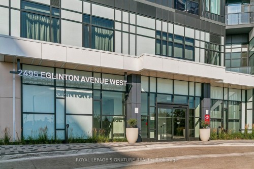 2503-2495 Eglinton Avenue W, Mississauga, ON L5M 2T2 2