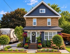 265 Arthur Street Halton Hills, ON L7J 1M2