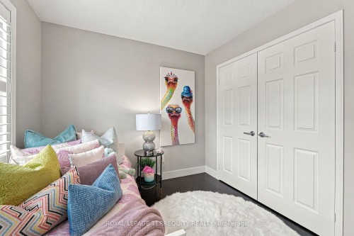 3956 Chadburn Crescent, Mississauga, ON 