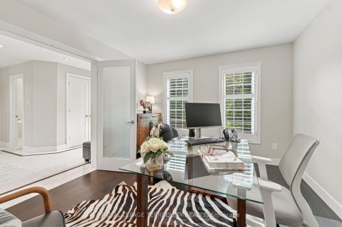 3956 Chadburn Crescent, Mississauga, ON 