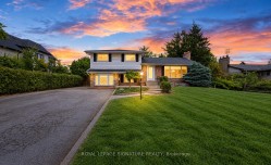 251 Third Line  Oakville, ON L6L 4A2