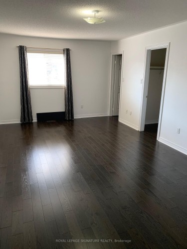 249 Comiskey Crescent, Mississauga, ON 