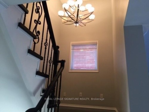 Upper-7092 Walworth Court , Mississauga, ON L5N 7L4 5