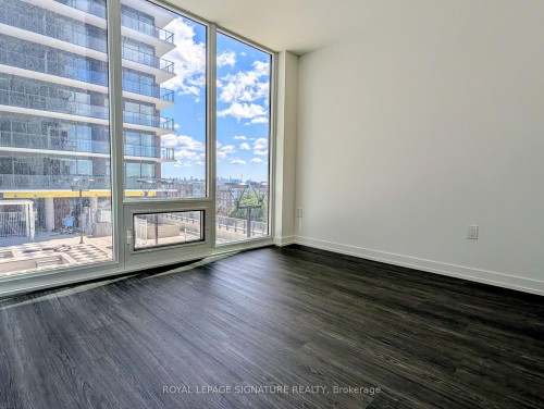 807-4010 Eglinton Avenue W, Toronto, ON M9A 4M2 5