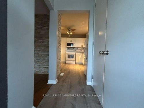 UPPER-2551 Padstow Crescent , Mississauga, ON L5J 2G2 3