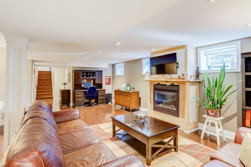 2544 Sharon Crescent, Mississauga, ON 