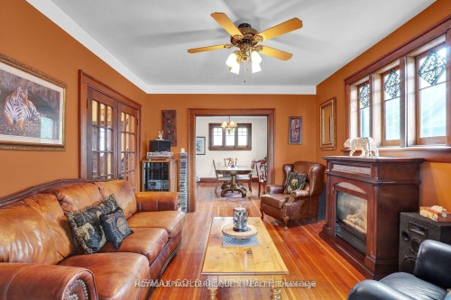 57 West Street , Brampton, ON L6X 1V8 5