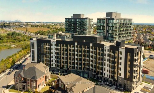 702-3008 William Cutmore Boulevard , Oakville, ON L6H 7G1 2