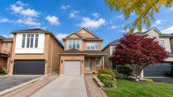 21 Cedargrove Road  Caledon, ON L7E 2L7