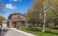 1052 Glengrove Avenue Toronto, ON M6B 2K2