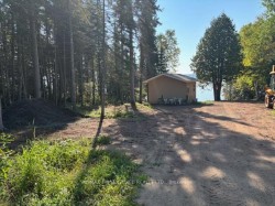 2415 SCOTT Drive Shuniah, ON P7A 0Y7