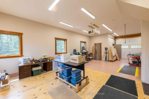135 Mickelson Drive E, Shuniah, ON 