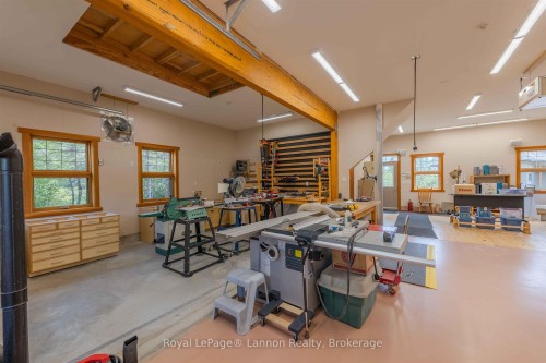 135 Mickelson Drive E, Shuniah, ON 
