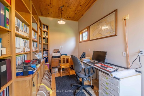 135 Mickelson Drive E, Shuniah, ON 