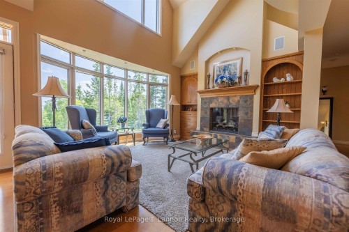 135 Mickelson Drive E, Shuniah, ON 