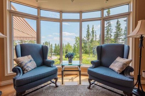 135 Mickelson Drive E, Shuniah, ON 