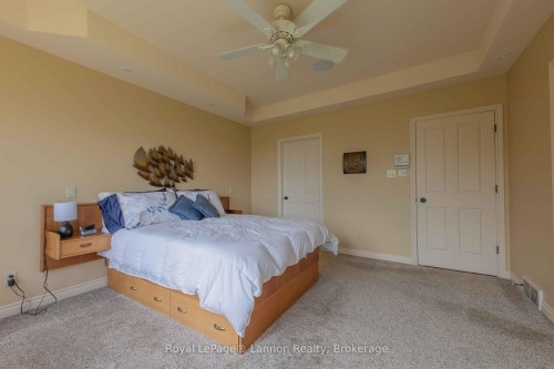 135 Mickelson Drive E, Shuniah, ON 