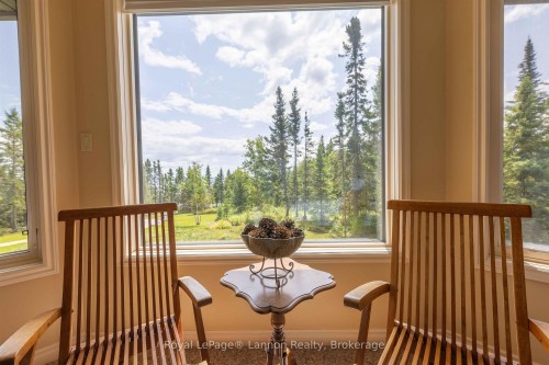 135 Mickelson Drive E, Shuniah, ON 
