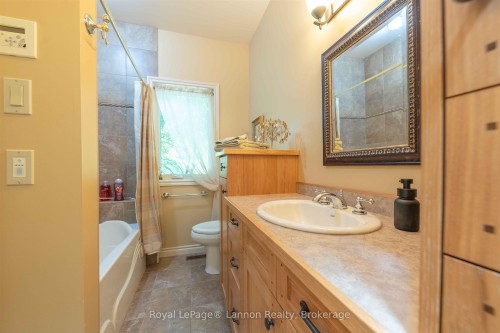 135 Mickelson Drive E, Shuniah, ON 