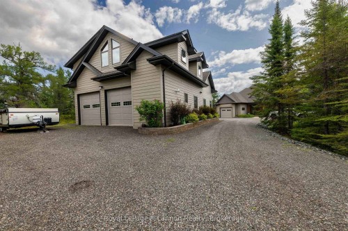 135 Mickelson Drive E, Shuniah, ON 