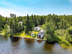 22 Warnica Road WThunder Bay Remote Area, ON P7G 0Y5
