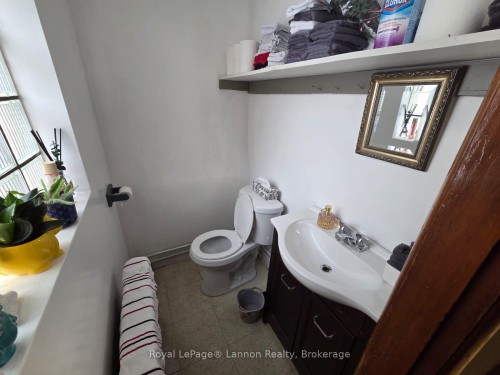 1012 Victoria Avenue E, Thunder Bay, ON 