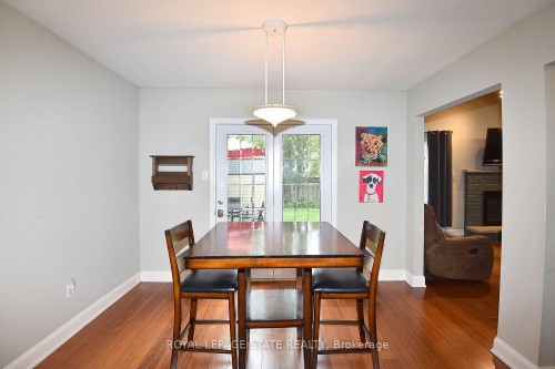 75 Josephine Drive, Hamilton, ON - Indoor Photo Showing Dining Room
