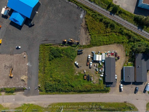 841 & 851 Field St, Thunder Bay, ON 