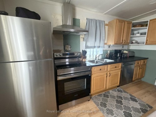 216 Mcintyre Street, Thunder Bay, ON 