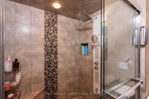 2020 Mountain Road, Thunder Bay, ON 
