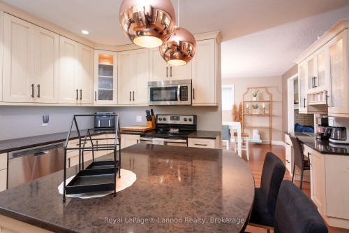 2020 Mountain Road, Thunder Bay, ON 