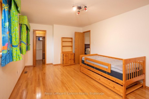 2196 Falconcrest Drive, Thunder Bay, ON 