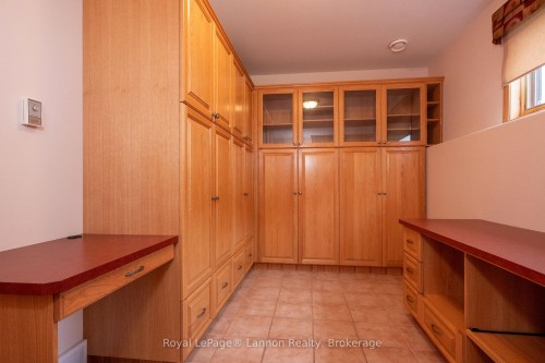2196 Falconcrest Drive, Thunder Bay, ON 