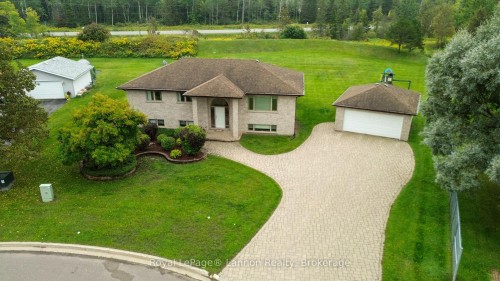 2196 Falconcrest Drive, Thunder Bay, ON 