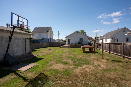 368 Mcintyre Street N, Thunder Bay, ON 