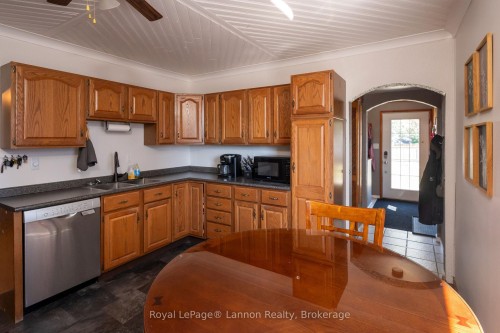 368 Mcintyre Street N, Thunder Bay, ON 