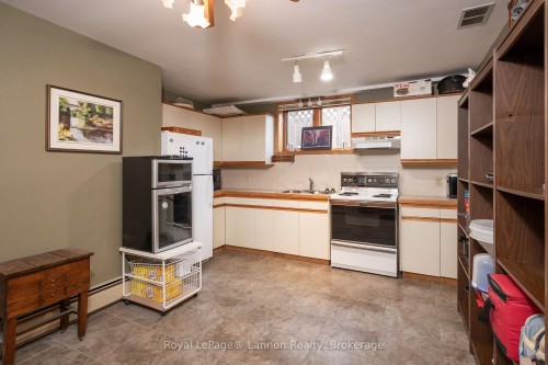110 Chercover Drive, Thunder Bay, ON 