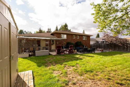 110 Chercover Drive, Thunder Bay, ON 